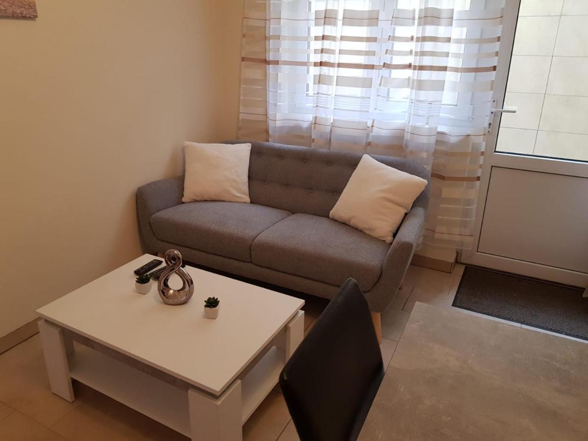 Ferienwohnung In Kaiserslautern-Hohenecken 외부 사진